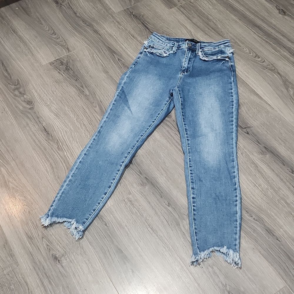 Judy Blue Maryville High Rise Fray Slim Fit Jeans - Picture 4 of 8